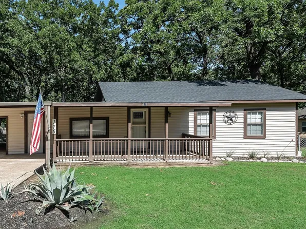 176 Forest Ln, Mabank, TX 75156