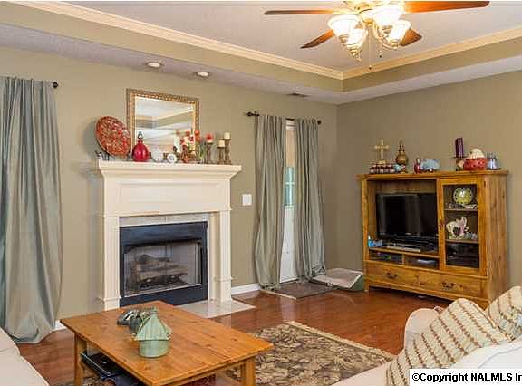 3rd image of 2513 Lawson Lake Ct SE