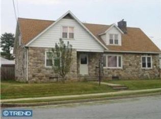 223 S Cherry St, Topton, PA