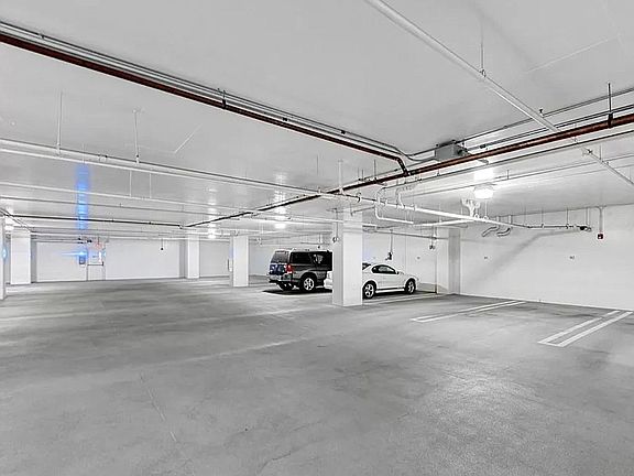 4th image of 2240 Village Walk Dr Unit 2205