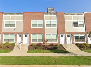 The Redstone, Cedar Rapids, IA 52404