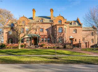 22 Berkeley St, Rochester, NY 14607