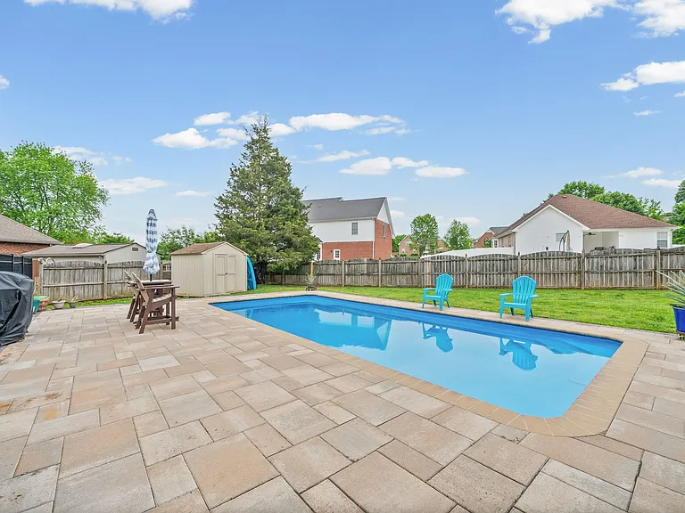 405 Tranquill Ln — Photo 3