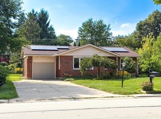722 N Stephen Dr, Palatine, IL 60067