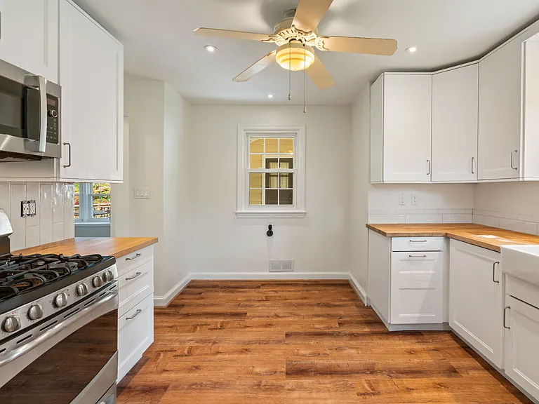 6900 Mount Daniel Dr — Photo 16