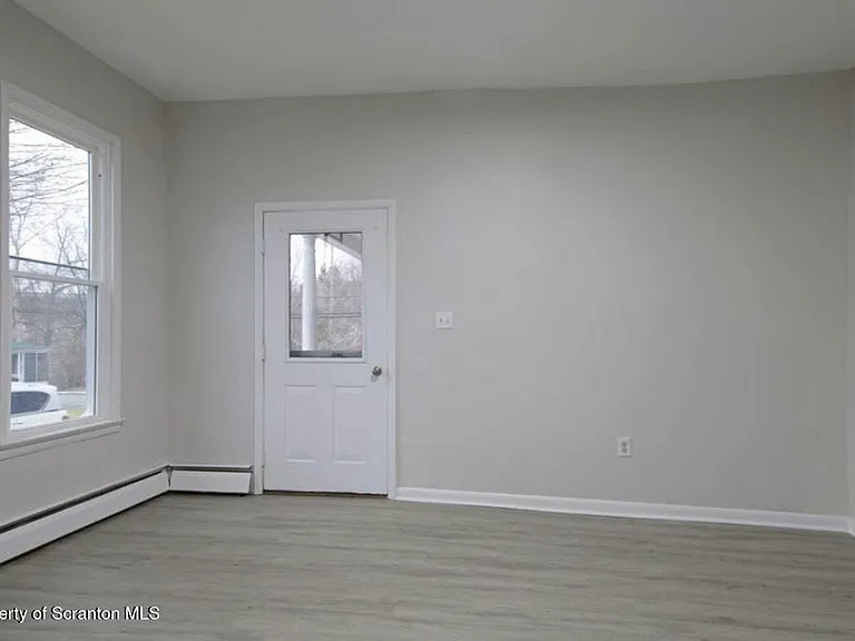 277 Riverside Dr #C — Photo 2