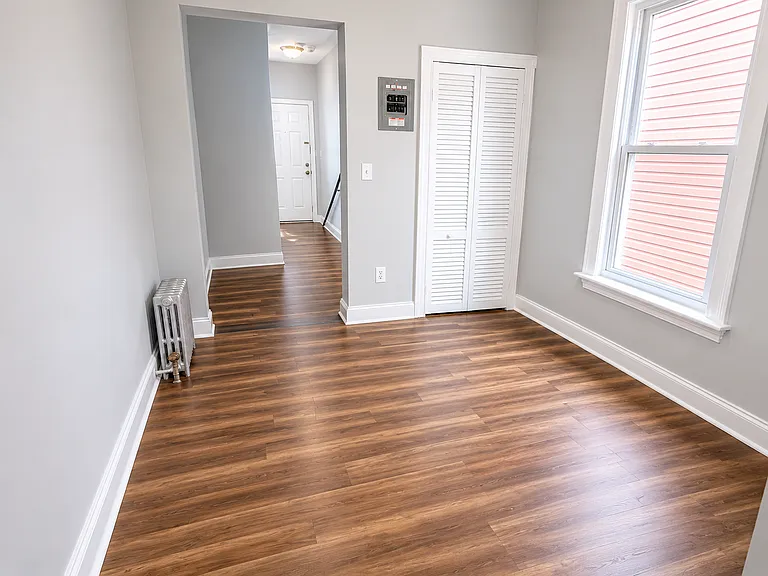 183 Summer Ave #1A — Photo 3