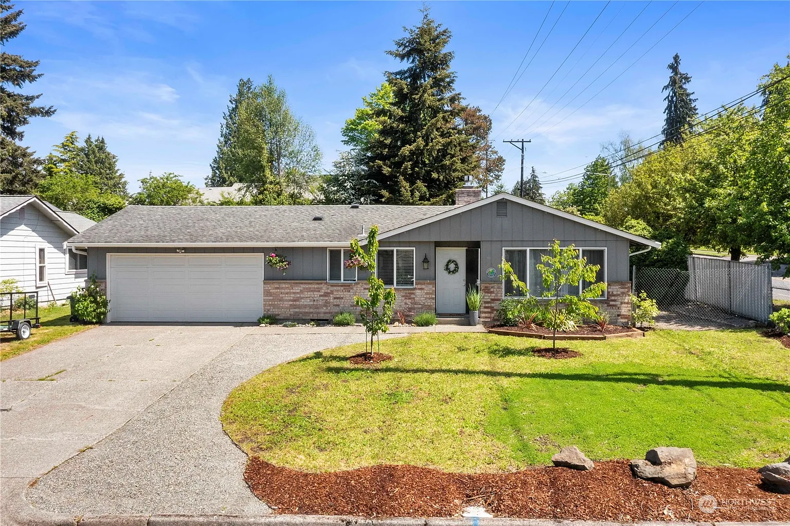 9439 Tacoma Avenue S photo 1