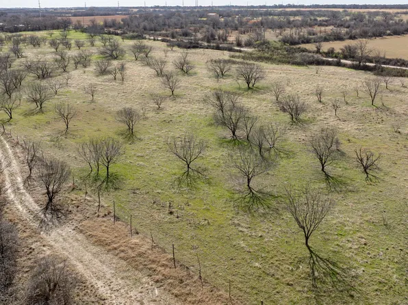 Co 379 Rd, Carbon, TX 76435