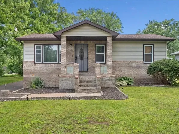 1730 Loretta Ave, Cahokia, IL 62206