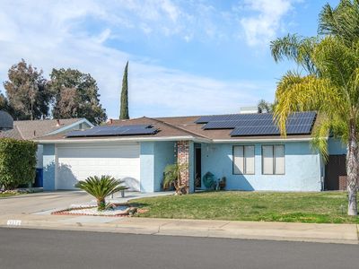 2334 4th Street, Sanger, CA, 93657