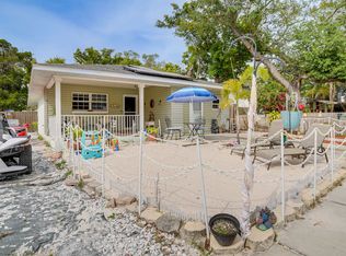 720 New York St, Clearwater, FL 33756