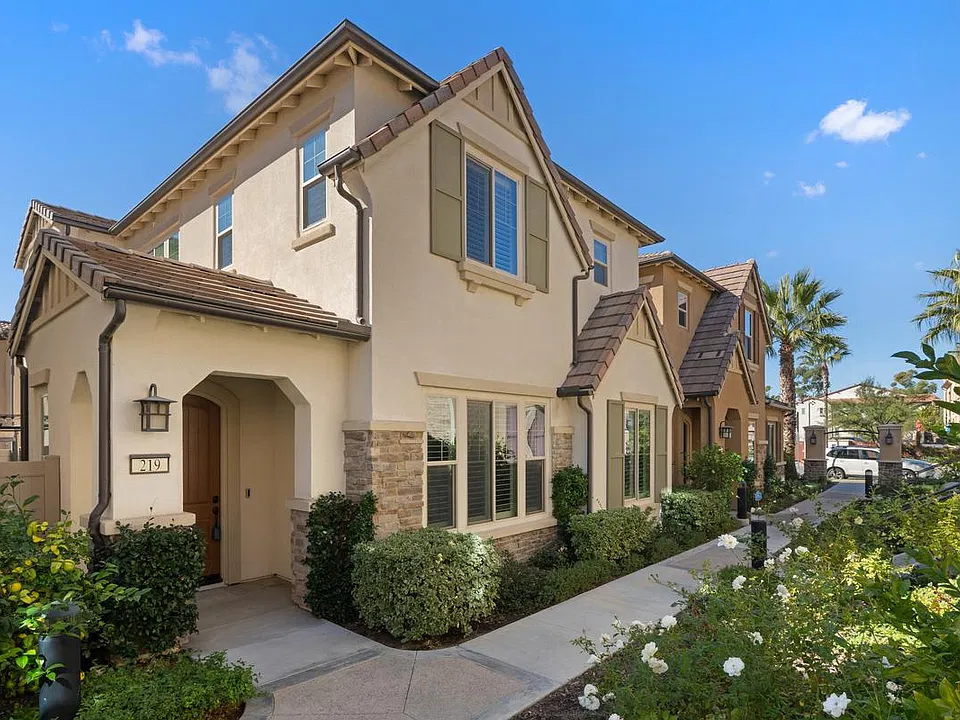 219 Primrose Dr