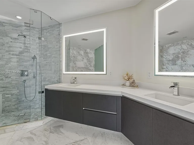 851 NE 1st Ave #43 — Photo 16