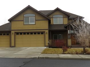 3738 SW 35th Pl, Redmond, OR 97756