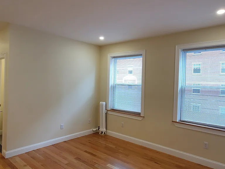 91 Kilmarnock St. — Photo 16
