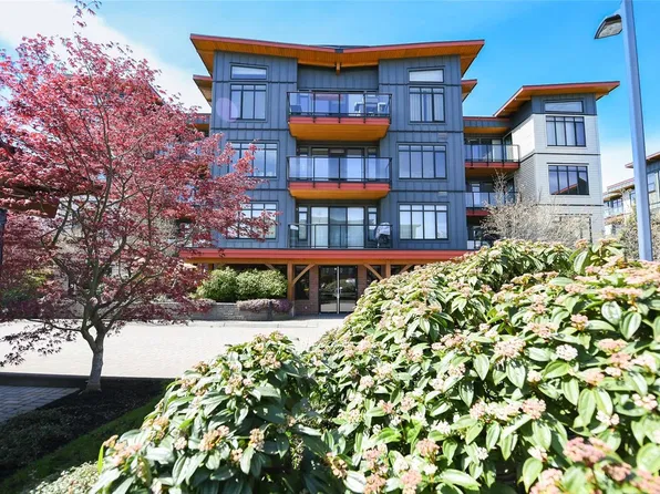 2300 Mansfield Dr #144, Courtenay, BC V9N 3S3