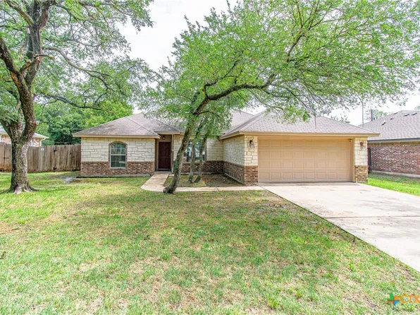 65 Buttercup Loop, Morgans Pt Resort, TX 76513