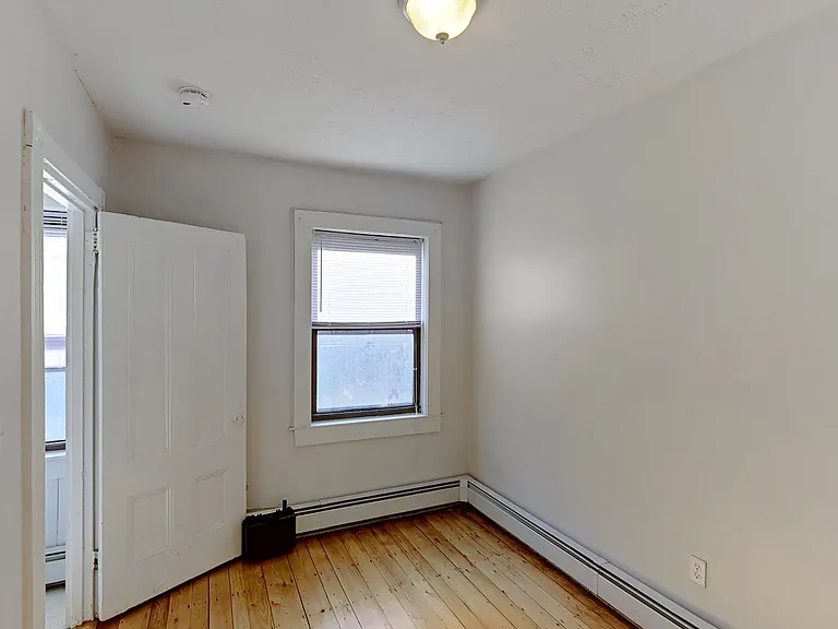 31 Wigglesworth St #1 — Photo 6