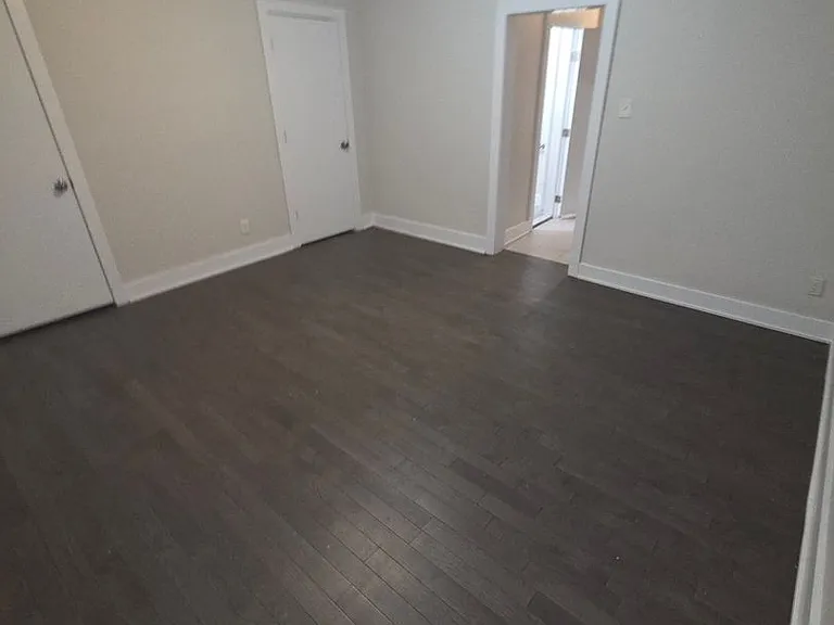 577 Jersey Ave — Photo 6