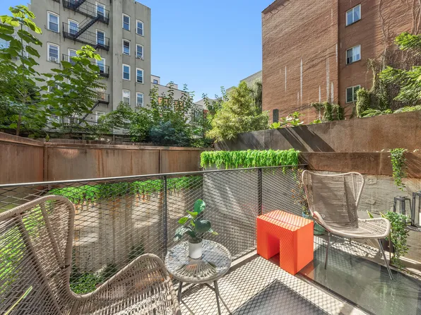 126 South 2nd Street image 2 of 15