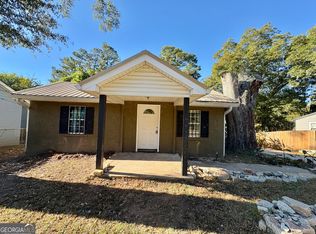 267 E Broad St, Newnan, GA 30263