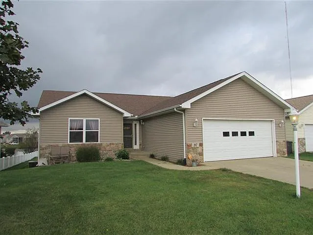 97 Prince William Ct photo 1