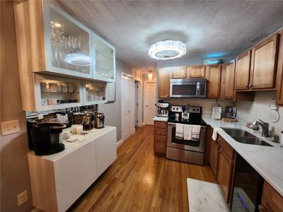 1190 Charles St APT 32, North Providence, RI, 02904