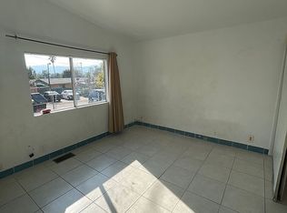 18382 Walnut Ave, Lake Elsinore, CA 92532