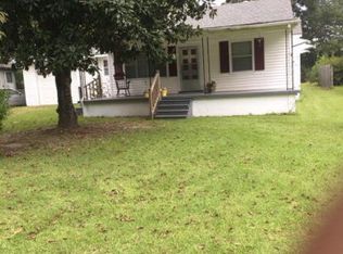 2027 Airport Dr, Laurel, MS 39440