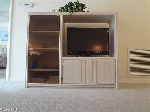 5th image of 876 Gulf Pavilion Dr #203