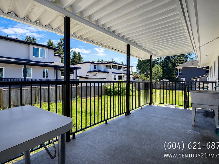 2114 Bakerview St #UPPER — Photo 7