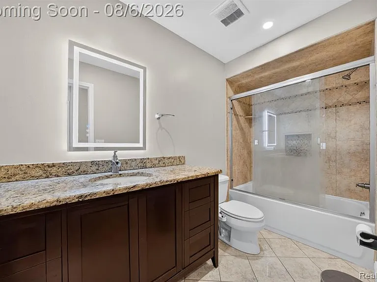 45925 Ashwood Ln — Photo 15