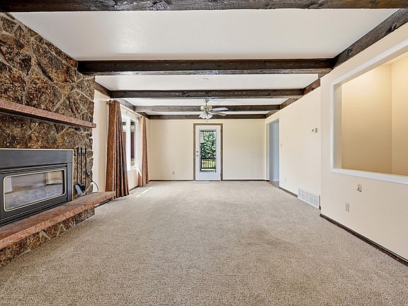 5th image of 33 Home Ranch Cir