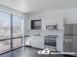 329 5th St UNIT 303, West Des Moines, IA 50265