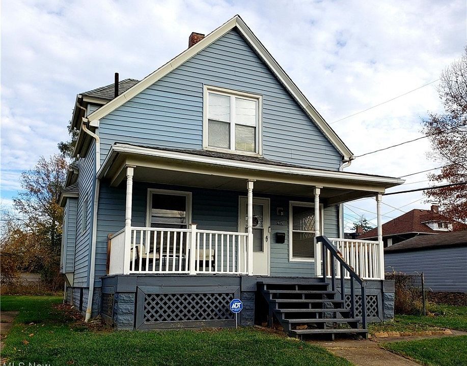 1st image of 2925 Seneca Ave
