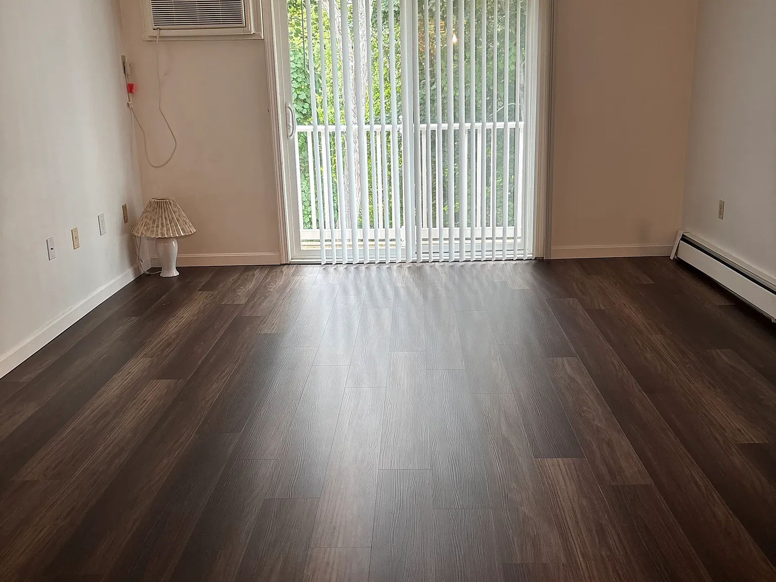 2 bed, 800 sqft, $2,200 — Photo 3