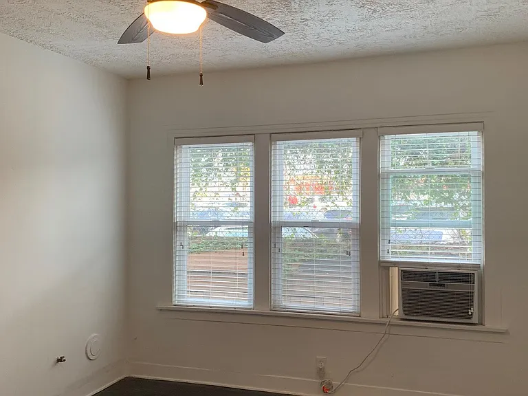 1326 Virgil Pl #5 — Photo 6