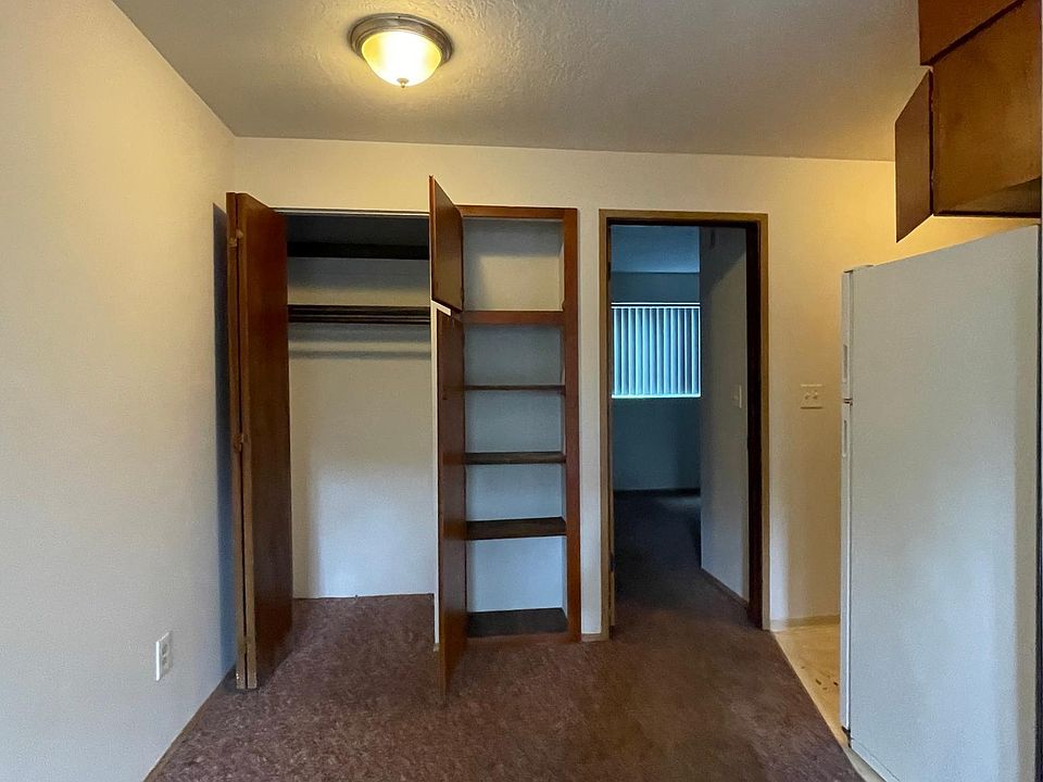 1st image of 14346 32nd Ave NE APT 3