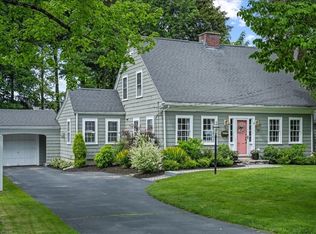 14 Kenilworth Rd, Shrewsbury, MA 01545