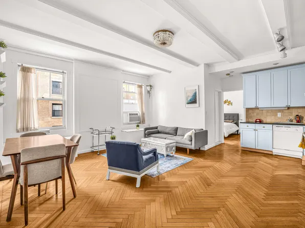 140 West 71st Street image 1 of 5