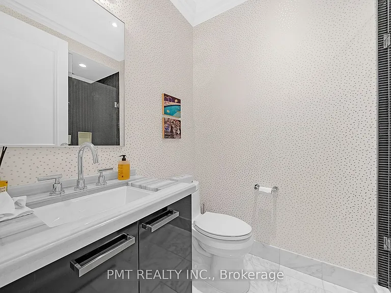311 Bay St #4106 — Photo 20