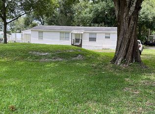 8005 N Meadowview Cir #A, Tampa, FL 33625