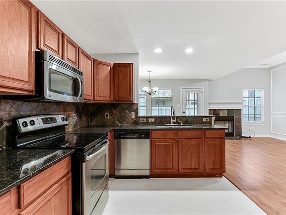 2nd image of 12609 Oceanside Dr