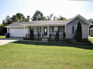 25 Ashley Dr, Benton, KY 42025