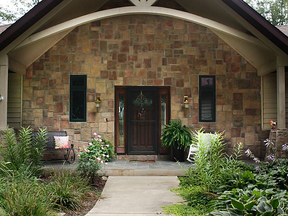 4th image of 16200 Henderson Ln