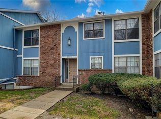 8135 Holmes Rd APT 301, Kansas City, MO 64131