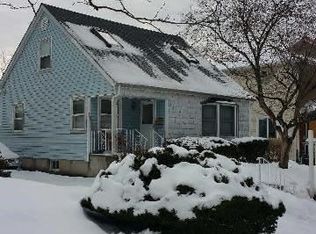 24624 Deepdale Ave, Little Neck, NY 11362