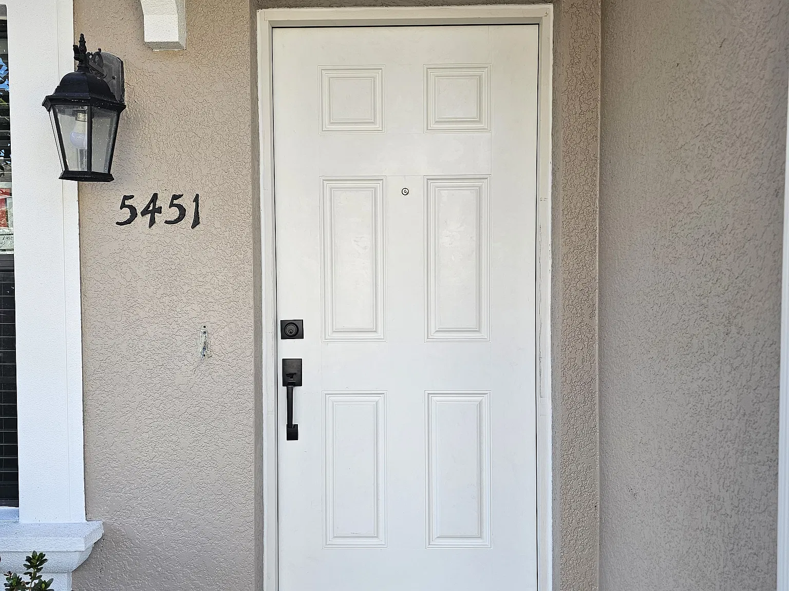 2 bed, 2.5 bath, 1100 sqft, $1,800 — Photo 3