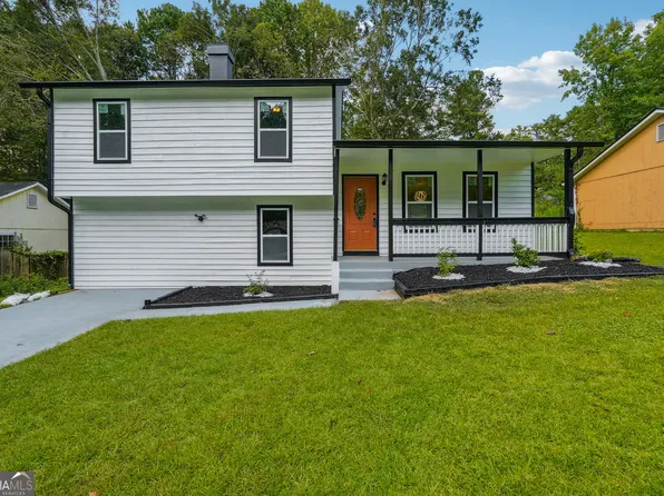 5017 Galbraith Cir, Stone Mountain, GA 30088